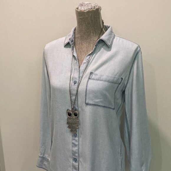 ARITZIA  Montana Chambray Button Down - Picture 3 of 13